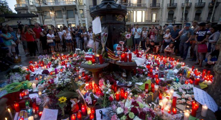 Παρουσία του βασιλιά Φιλίππου οι Καταλανοί τιμούν τα θύματα των επιθέσεων